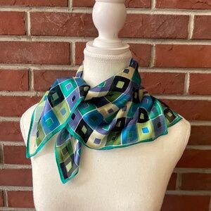Echo Geometric Print Silk Square Scarf 21”x22” Vintage